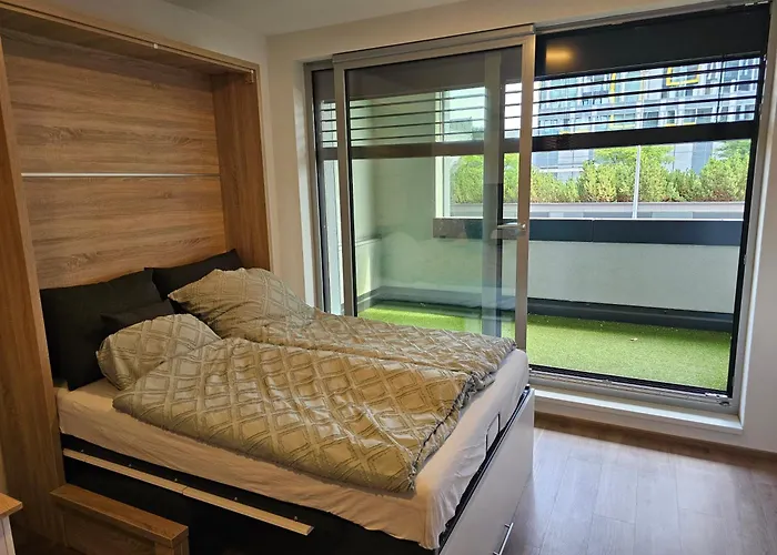 Apartment - O2 Arena Prague With Parking